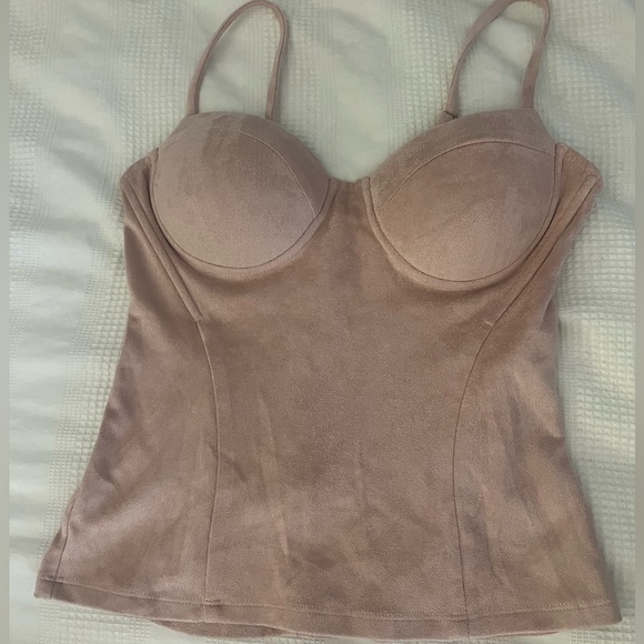GUESS - XS - NEVER WORN - Picture 2 of 2